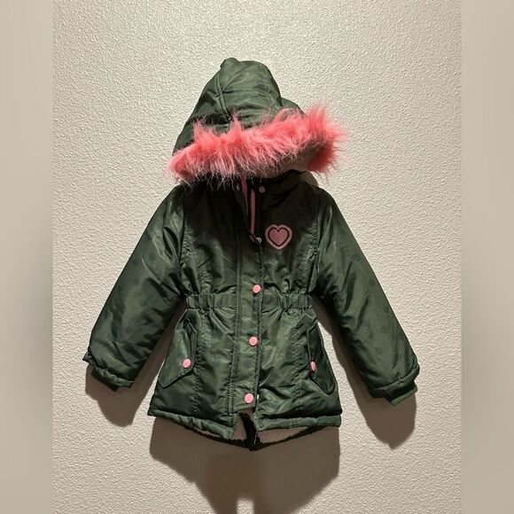 Other - Young Hearts Green Puffer Jacket Size 3T